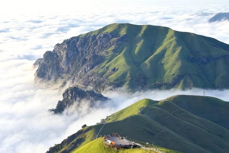 China Tour Cost 2026 luxury private China journey